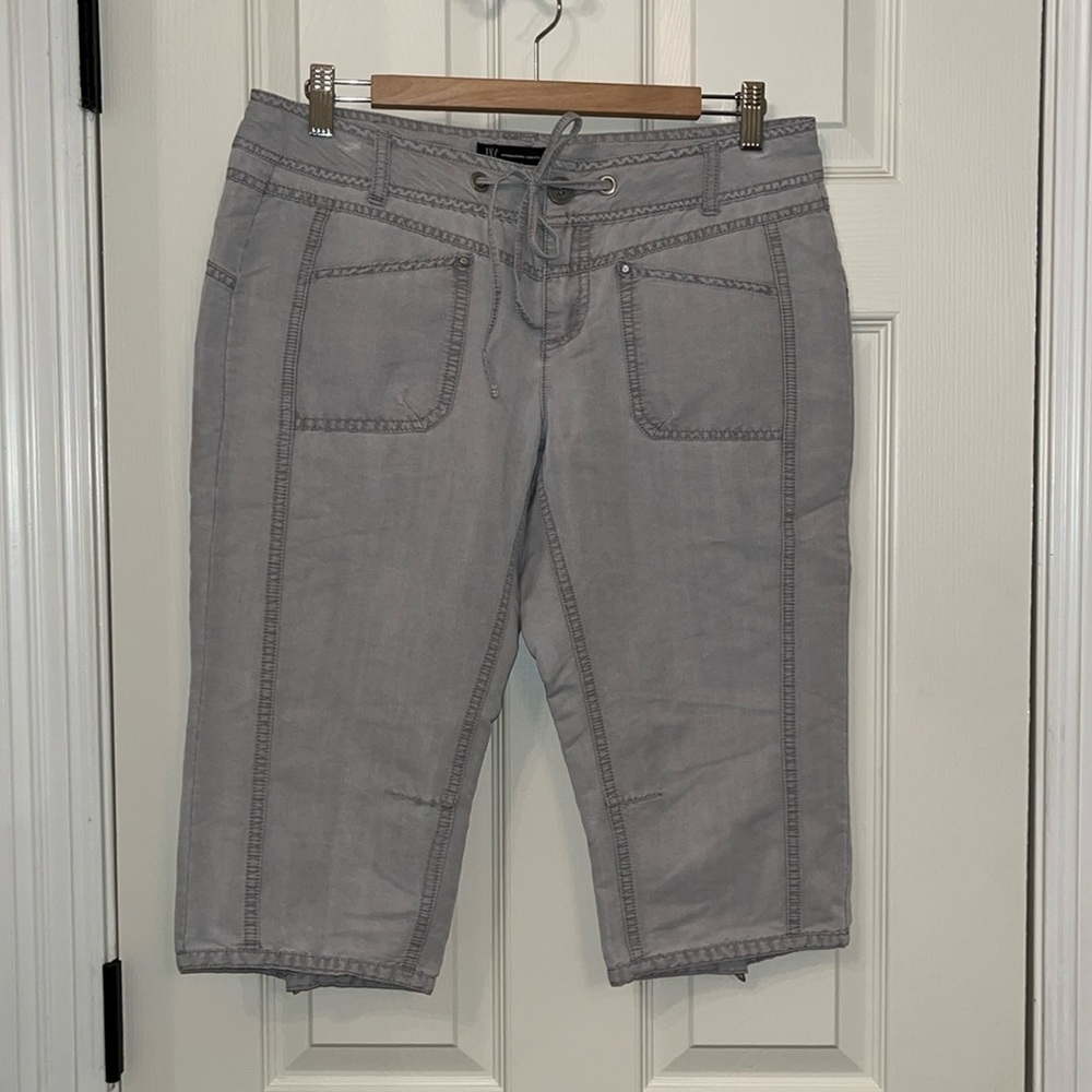 INC International Concepts Women’s Gray Capri Pants Sz 10 Knee Length Spring